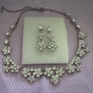 Silver-Tone Crystal Floral Necklace & Drop Earrings Set